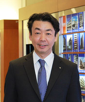 代表取締役社長 松孝年